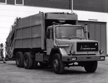 Iveco-Magirus-Deutz 290 D 26 6×4 Müllwagen '1975–77