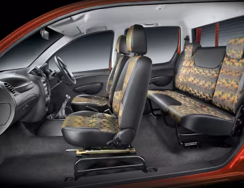 Інтэр'ер Mahindra Imperio Double Cab '01.2016–н.ч.
