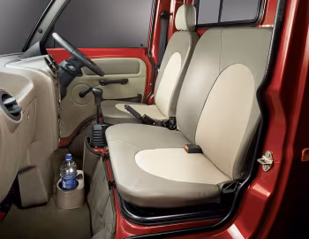 Інтэр'ер Mahindra Supro Maxitruck '10.2015–н.ч.
