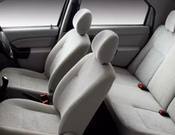 Interior Mahindra Verito '07.2012–12.2019