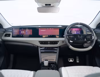Передня панель Mahindra XEV 9e '2024–н.ч.