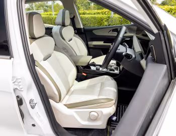 Інтер'єр Mahindra XEV 9S '2025–н.ч.