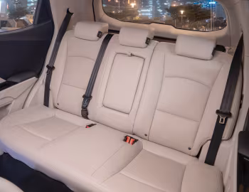 Інтер'єр Mahindra XUV300 [South Africa] '2019–24