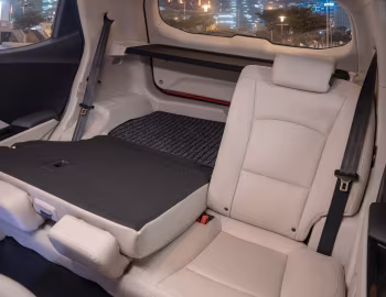 Інтер'єр Mahindra XUV300 [South Africa] '2019–24