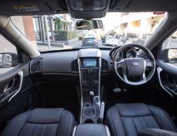 Panel frontal Mahindra XUV500 [Australia] '2019–21
