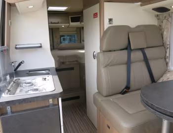 Interior 2017–21 Malibu Van Charming '2016–21