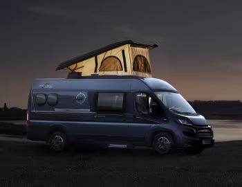 2017–21 Malibu Van Charming '2016–21