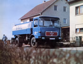 MAN 13.136 U Tankwagen (Typ 900) '08.1972–12.1981
