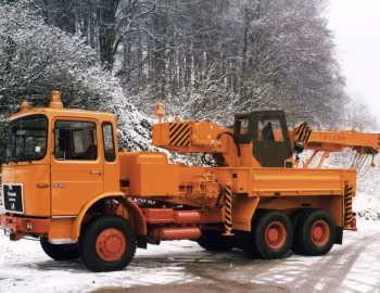 MAN 26.240 DFA Bilstein Excavator '1972–88