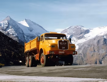 MAN 26.280 DHAK Meiller Dreiseitenkipper '1979–????