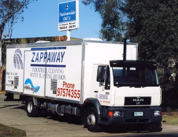 MAN 15.223 [Australia] (L 2000) '2000