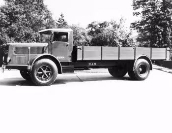 1936–39 MAN F 4 Niederrahmen Pritschenwagen