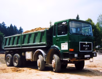 MAN 30.331 VFAK Meiller Dreiseitenkipper (Typ 512) '1985–86