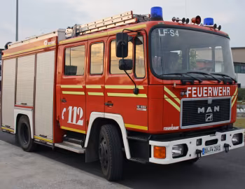 MAN 12.222 F-LF Silent Hilfeleistungs-Löschgruppenfahrzeug Rosenbauer HLF 16/12 (M 90) '1995–96