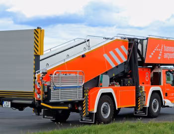 Maurer M-TGM 18.340 4×4 BB спасательный трап Rosenbauer E5000 [Germany] '2016