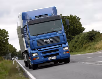 MAN TGA 18.430 D20 L-Cab Tractor '2004–07