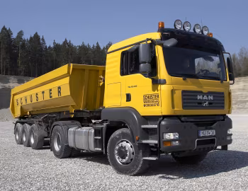 MAN TGA 18.440 L-Cab Tractor '2000–07