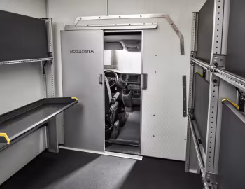 Interior MAN TGE 3.180 mit Junge Kofferaufbau '2022–pr.