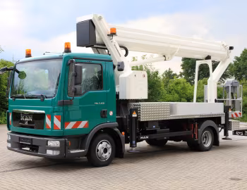 MAN TGL 7.150 Lift Platform '2008–12