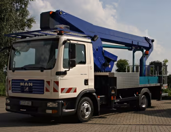MAN TGL 7.150 Lift Platform '2008–12