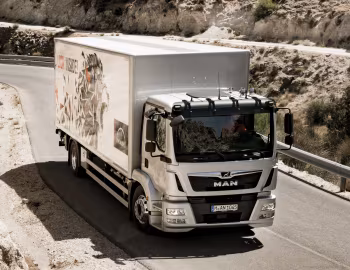 MAN TGM 18.320 Kofferwagen '2017–20