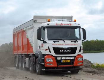 MAN TGS 49.440 10×4-6 BBL '2015–16