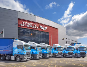 MAN TGX 26.470 6×2 GM tractor [UK-spec] '2021–pr.