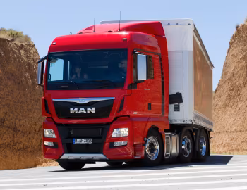 MAN TGX 26.560 6×2 tractor '2014–16