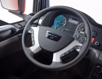 Panel frontal MAN TGX 28.440 XLX [Brazil] '2012–16