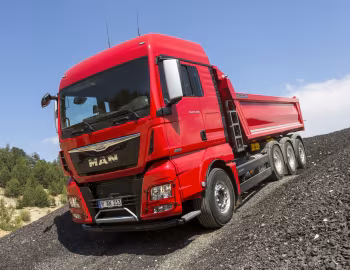 MAN TGX 35.560 8×4/4 XLX Meiller Hinterkipper '2014–16