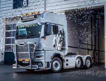 MAN TGX 26.510 GX Individual Lion S "150000th" [UK-spec] '2022