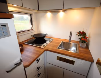 Interior Unicat MD79h MAN TGS 33.540 6×6 '2018–pr.
