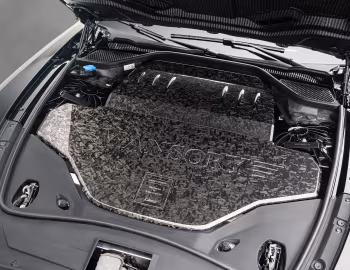Під капотом Mansory Equista '2024