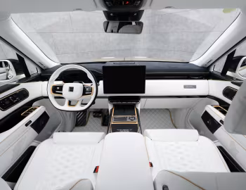 Передня панель Mansory Zeekr 9X "First Edition" '2026