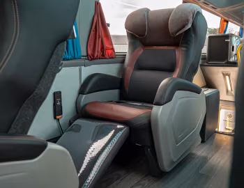 Intérieur Scania K 500C 8×2 Marcopolo Paradiso 1800 DD concept bus (G8) '03.2024