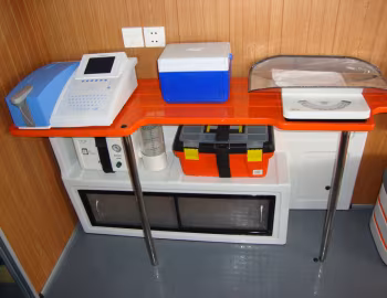 Інтэр'ер Märks Mobile Medical Unit