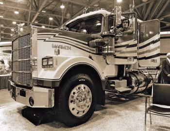 Marmon 57P, Richard "Dick" Nesbitt