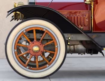 1912 Marquette Model 25 5-Passenger Touring (Four 40 HP)