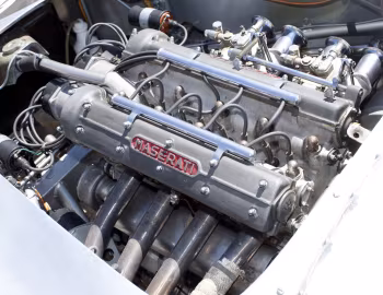 Sous la capuche Maserati 200S '1955–56