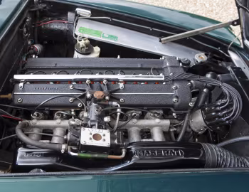 Sous la capuche Maserati 3500 GTi Sebring [UK-spec] (AM101) '1962–65