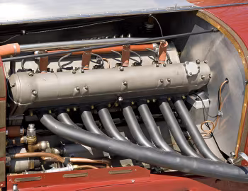Sous la capuche Maserati 8C 2800 '1931