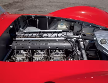 Sous la capuche Maserati A6GCS/53 Spyder by Fantuzzi (#2053) '10.1953