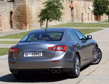 Maserati Ghibli '2013–17