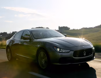 Maserati Ghibli '2013–17