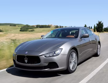 Maserati Ghibli '2013–17