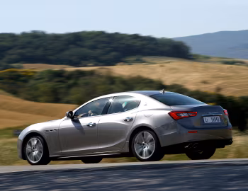 Maserati Ghibli '2013–17
