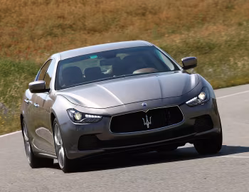 Maserati Ghibli '2013–17