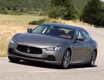 Maserati Ghibli '2013–17