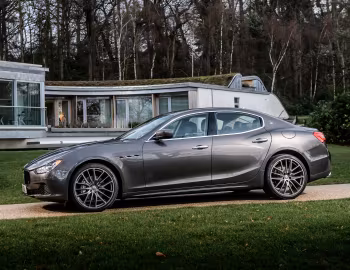 Maserati Ghibli [UK-spec] '2013–17