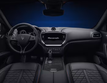 Panneau avant Maserati Ghibli "FTributo" (M157) '2022